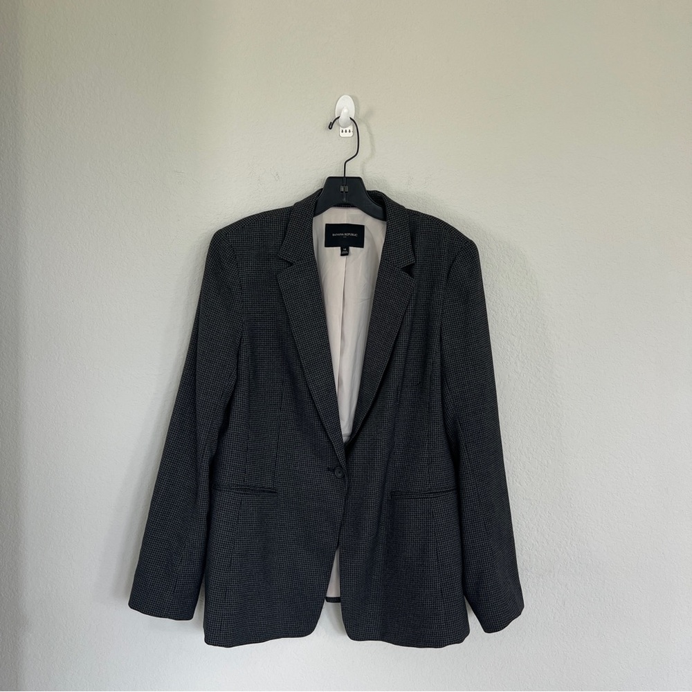 Banana Republic Women’s Houndstooth Blazer Size 14
